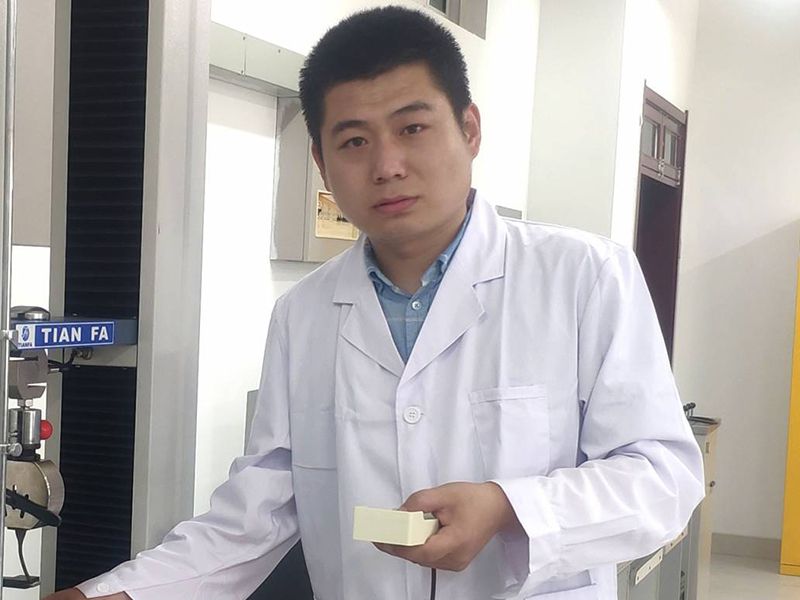 فريق البحث والتطوير العلمي 