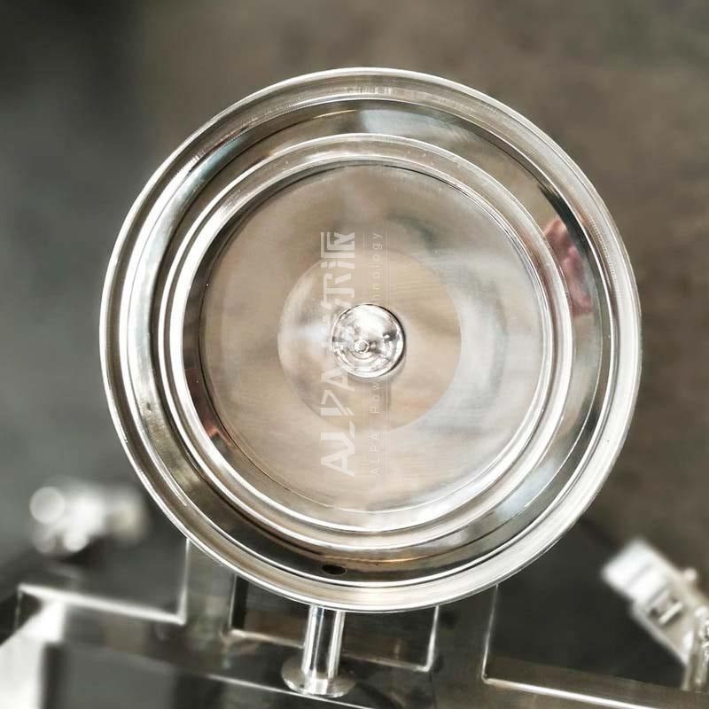 مطحنة نفاثة حلزونية