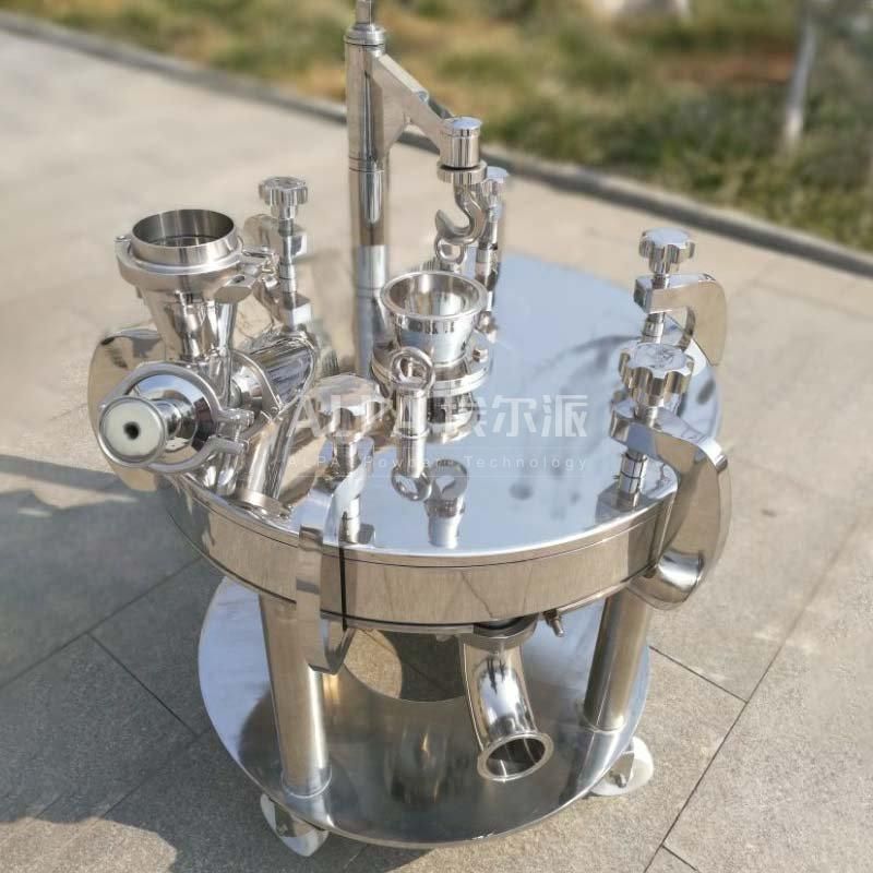 مطحنة نفاثة حلزونية