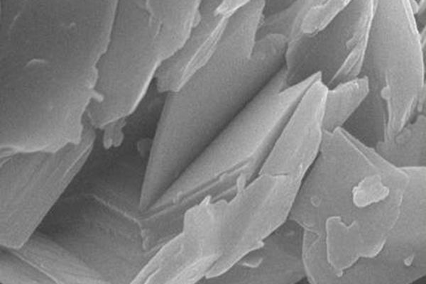 معالجة التكوير من تقشر الجرافيت الطبيعي